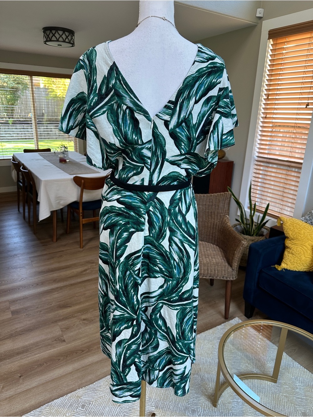 Linen blend high neck flutter short sleeve midi dress - Picture 3 of 6